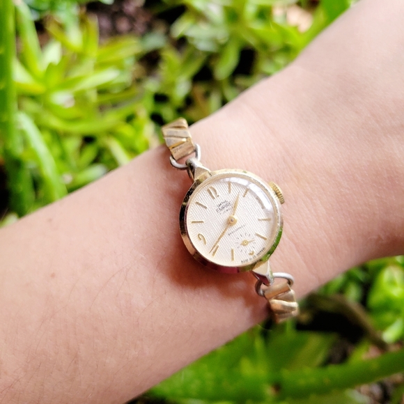 Vintage Smiths Empire 7 Jewels Gold Stretch Watch - Picture 4 of 7